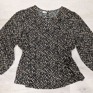 Maurices Plus Size Black and Khaki Zigzag Printed Chevron Long-Sleeve Blouse 3X